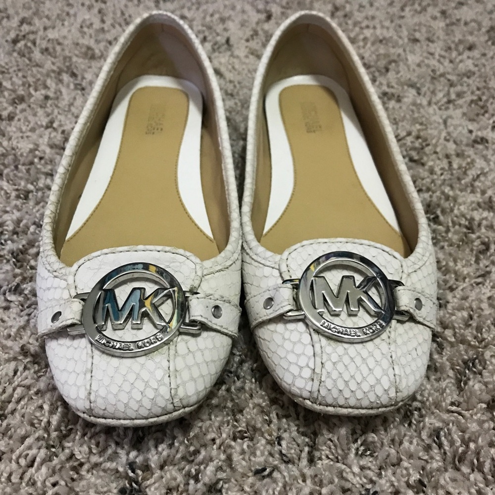 Michael Kors White Snake Skin Flats Size 7